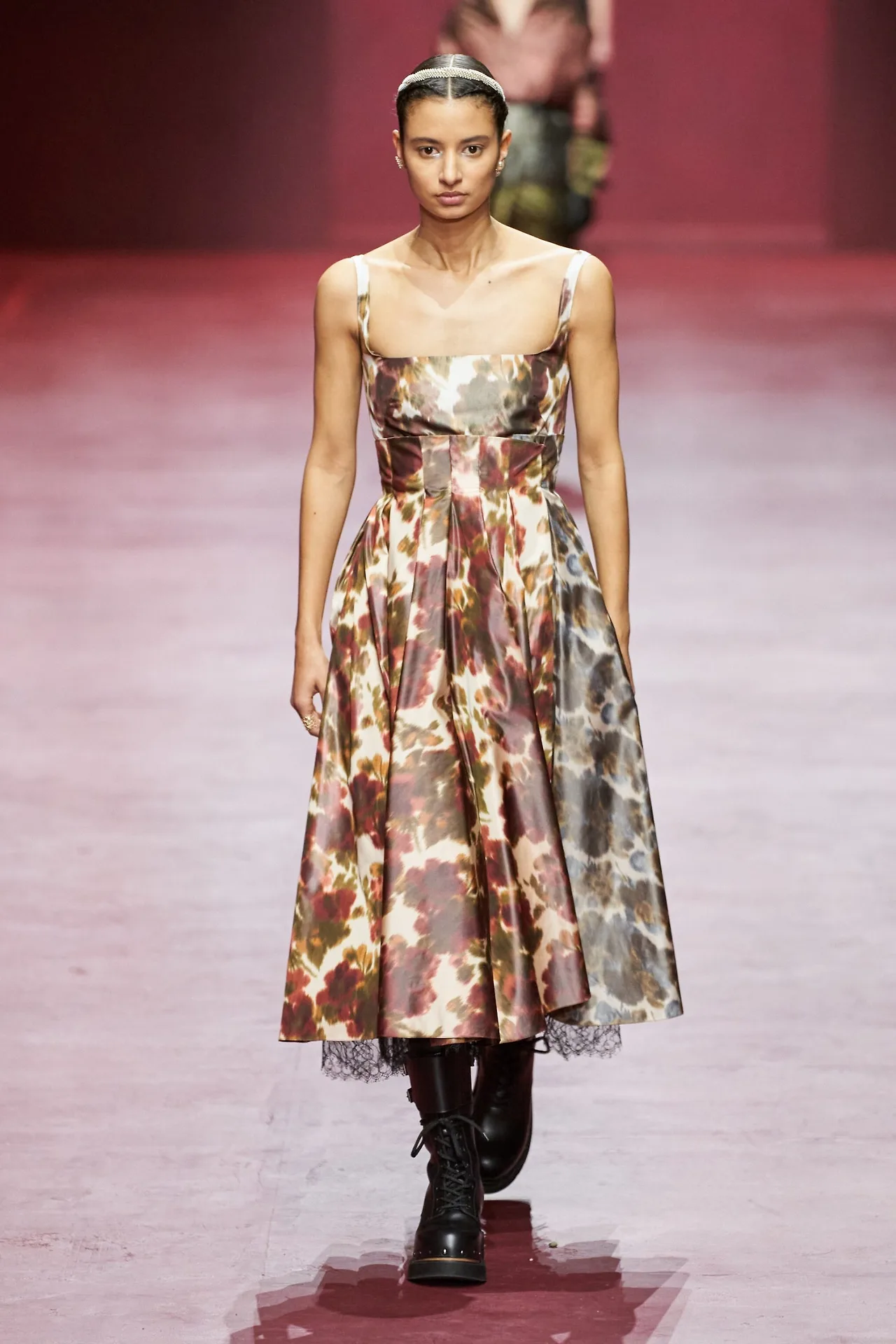 Dior ready-to-wear Thu Đông 2022 look 70