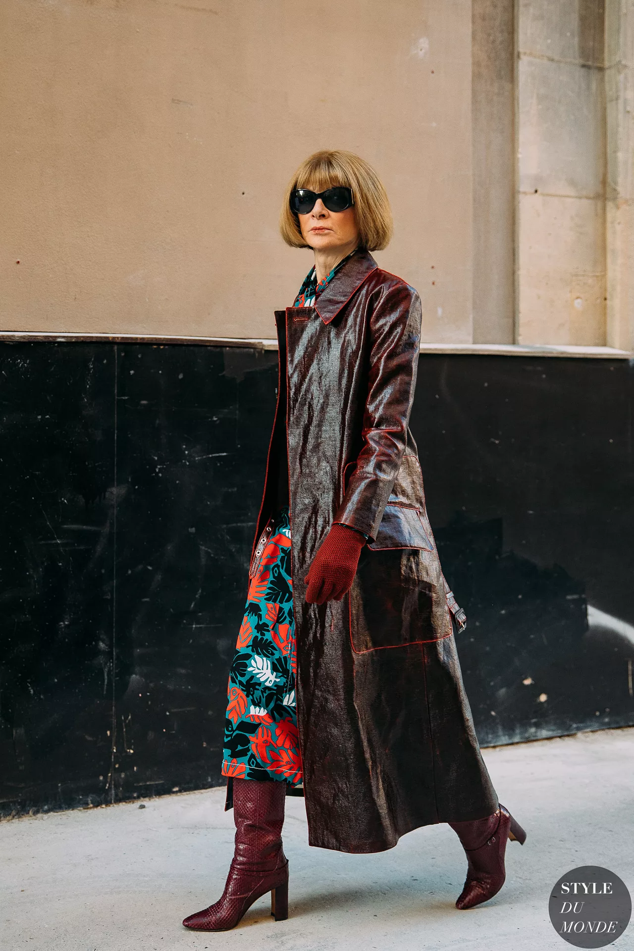 những câu nói hay của anna wintour áo trenchcoat haute couture 2020