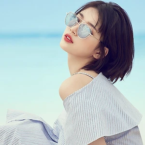 Suzy bật mí bí quyết dưỡng da 