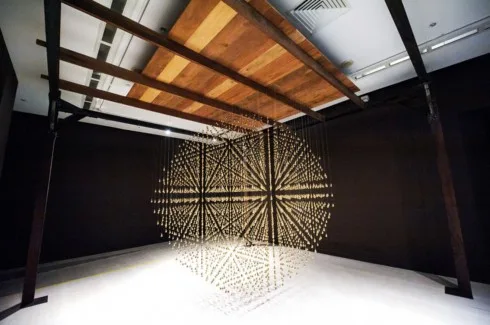 arin rungjang golden teardrop 1