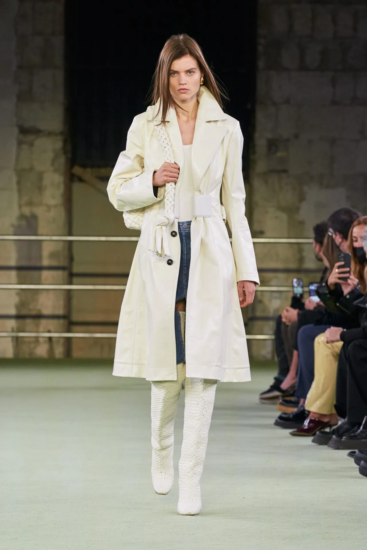 bottega veneta thu đông 2022 look 3