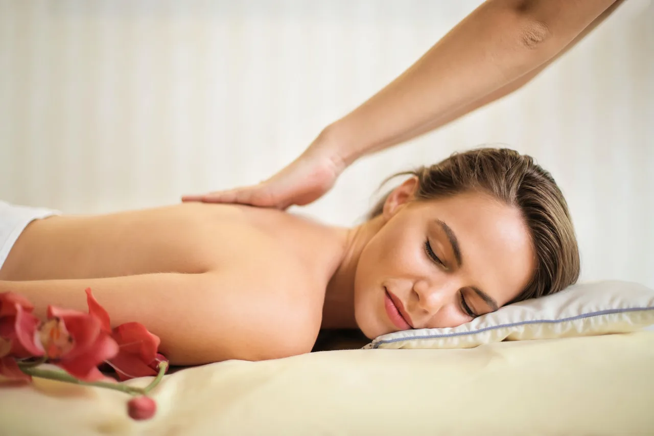 Tinh dầu bưởi hỗ trợ giảm cân Tinh dầu bưởi hỗ trợ giảm cân
