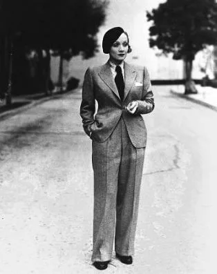 Nữ minh tinh Marlene Dietrich là một biểu tượng cho phong cách Phi giới tính (Androgyny)
