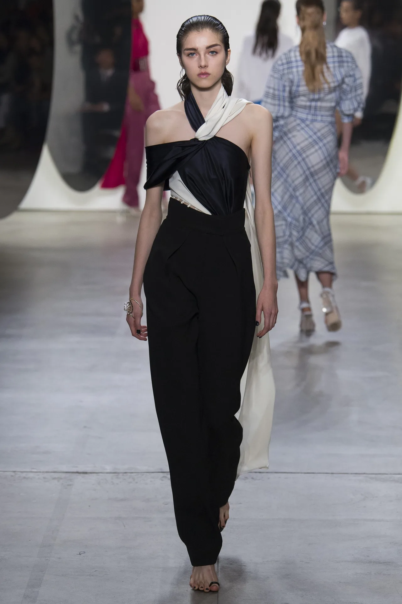 5 bst nổi bật trong ngày thứ tư của NYFW Spring 2018
