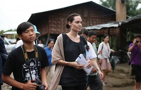 angelina jolie tham myanmar