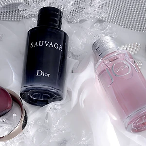 Giáng Sinh ELLE gợi ý quà dịp lễ