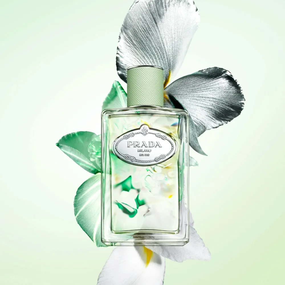 Nước hoa Prada Infusion d’Iris.