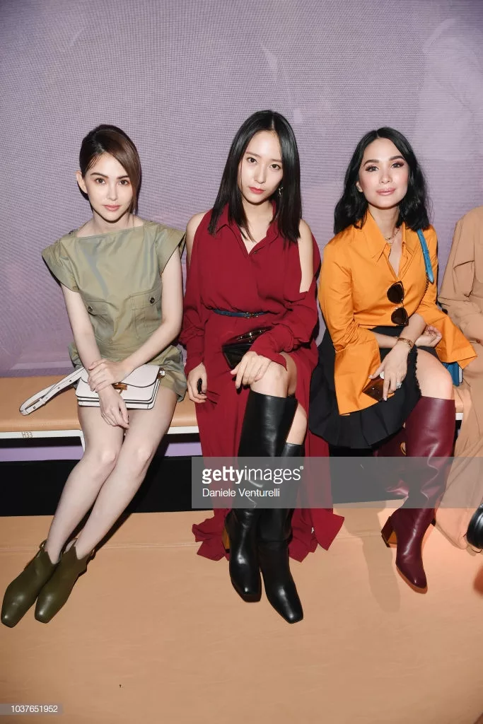 Nàng thơ châu Á tại Tuần lễ thời trang Milan 2019 15