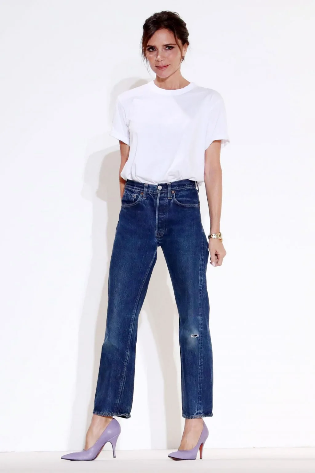 áo thun trắng Victoria Beckham 2