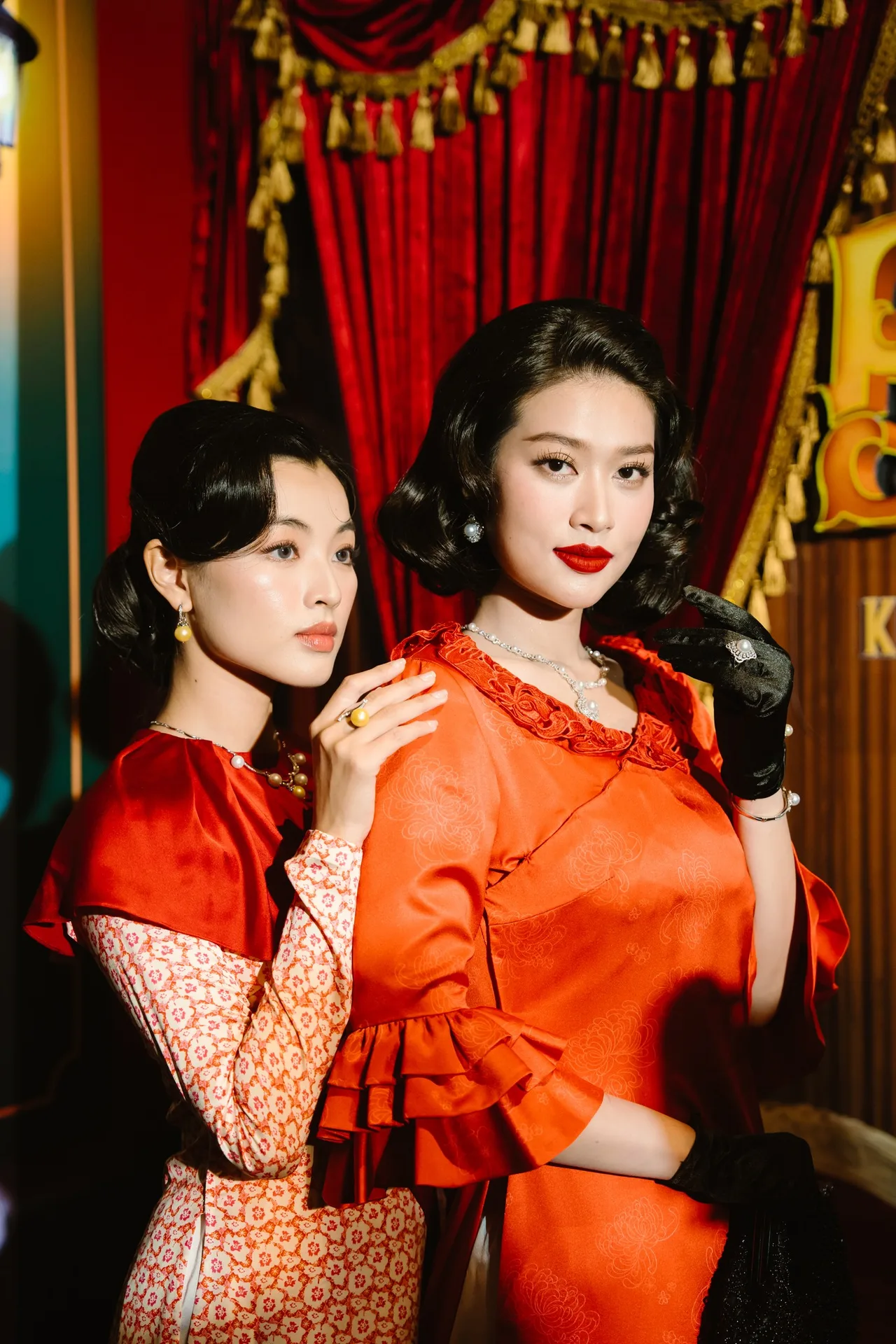 Áo dài tia thuỷ nguyễn