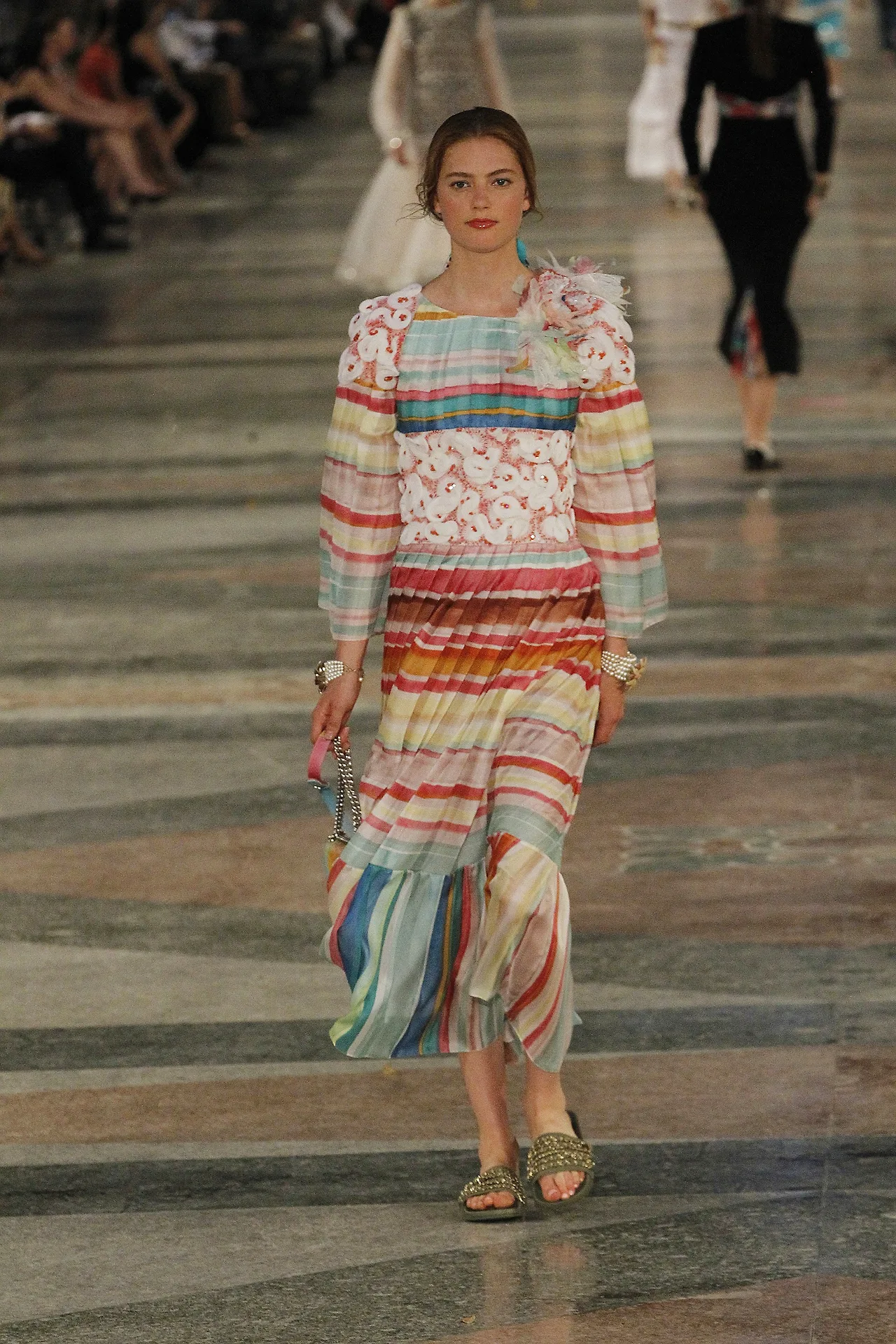 BST Chanel Resort 2017 – ellevietnam 74