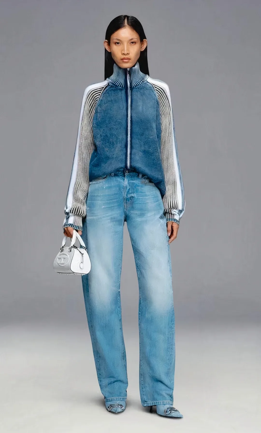 Tú Anh xuất hiện trong lookbook Diesel