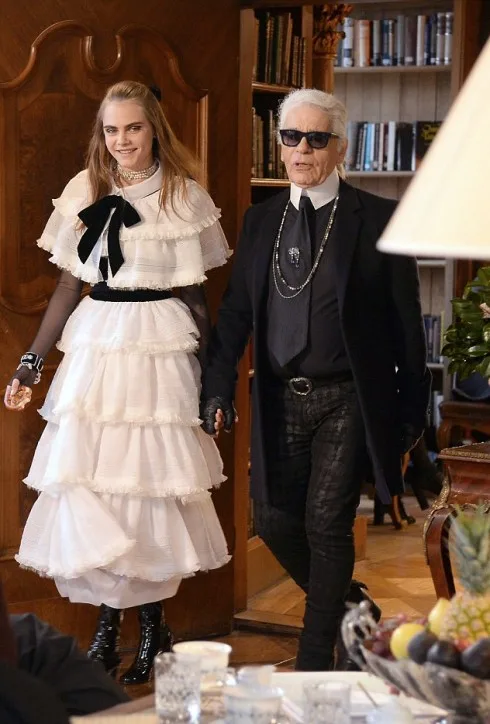 cara delevingne ellevn