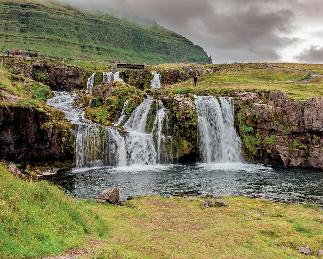 địa điểm Iceland thăm hang động dung nham địa điểm Iceland thăm hang động dung nham