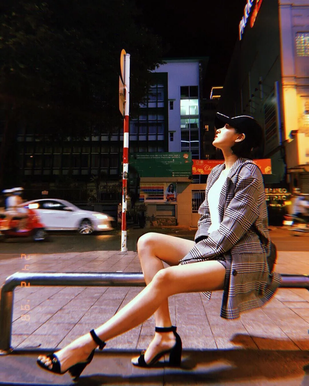 Áo khoác blazer kẻ caro 7 Áo khoác blazer kẻ caro 7