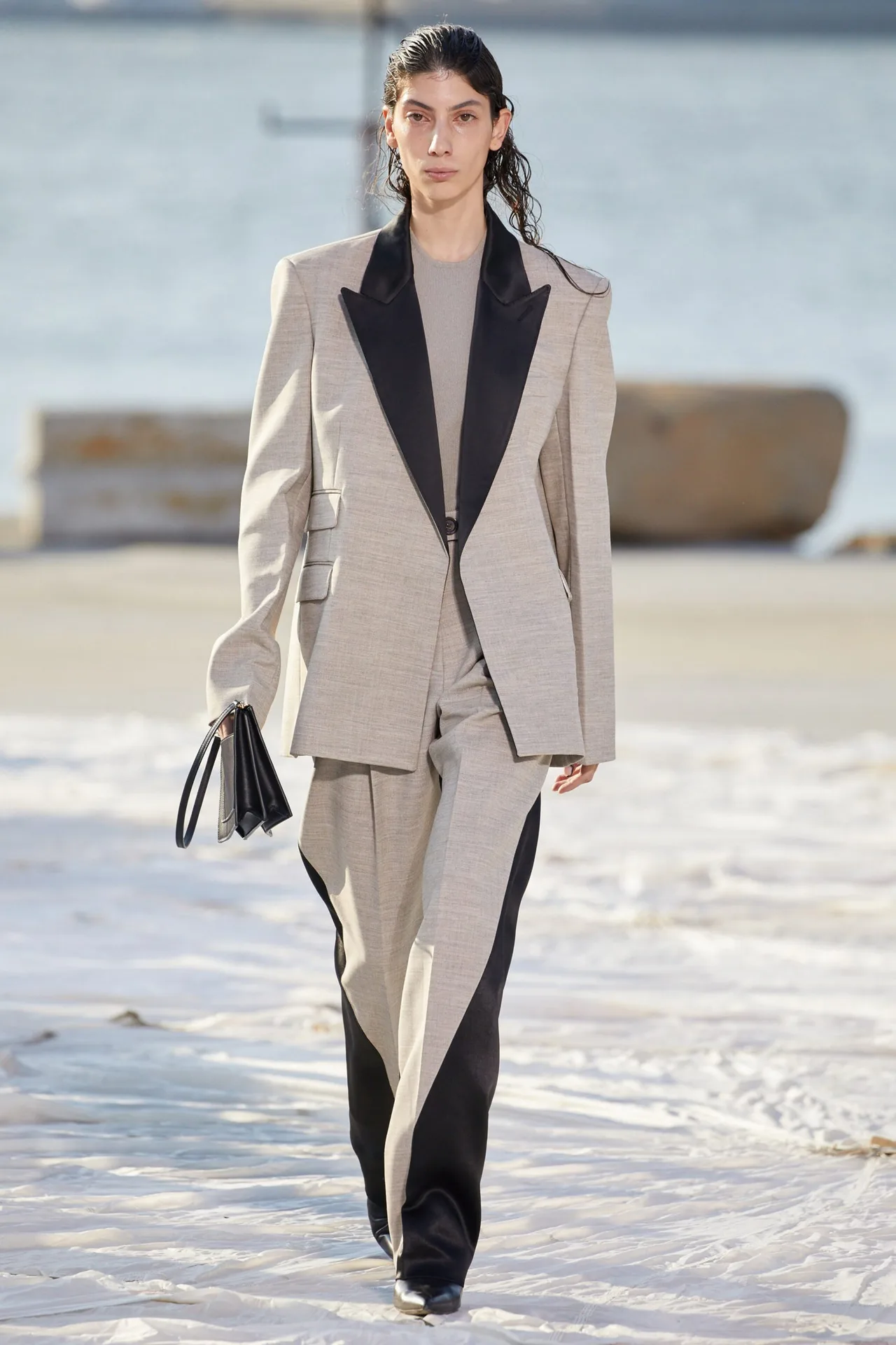Look 5 Peter Do