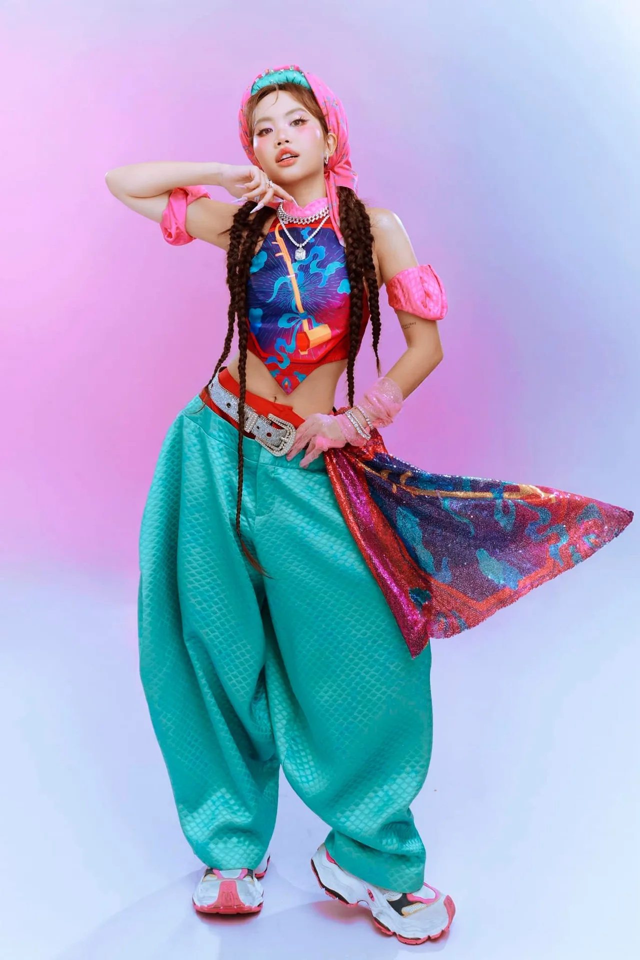 thời trang Phương Mỹ Chi Duyên