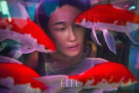 Kha Van tren ELLE Magazine Vietnam (3)