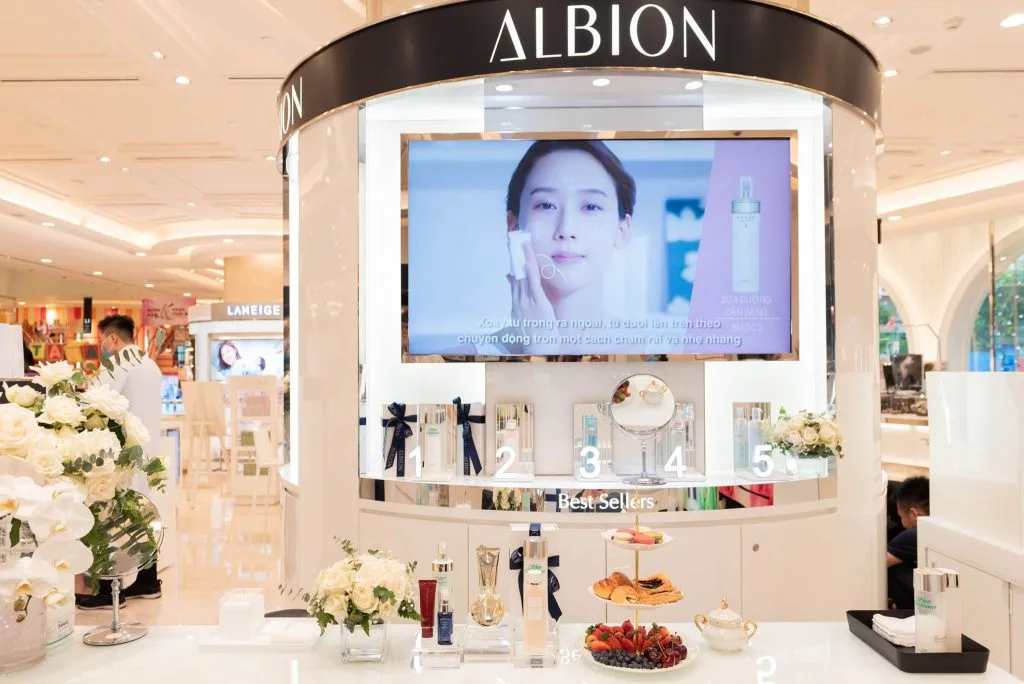 Albion excia brightening - đột phá khoa học tế bào gốc chạm mở vẻ đẹp làn da vượt thời gian Albion excia brightening - đột phá khoa học tế bào gốc chạm mở vẻ đẹp làn da vượt thời gian