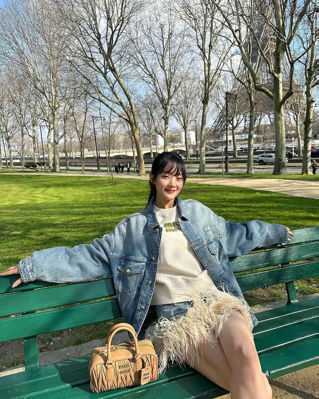 min.nicha diện denim