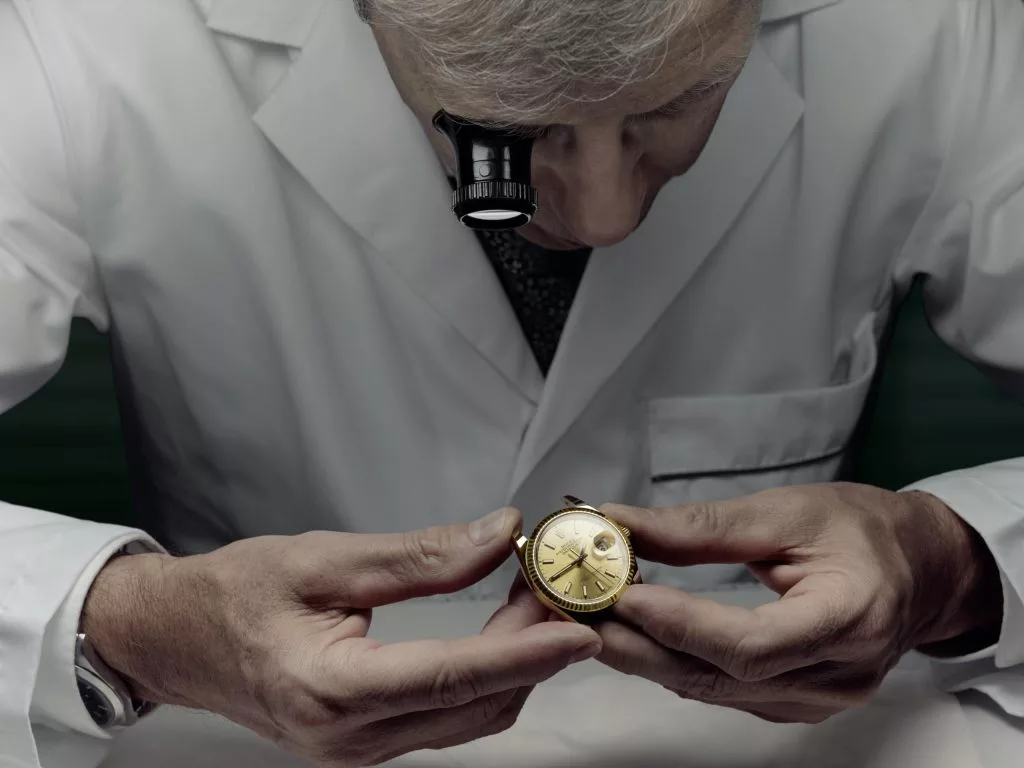 chuyên gia bảo dưỡng đồng hồ Rolex