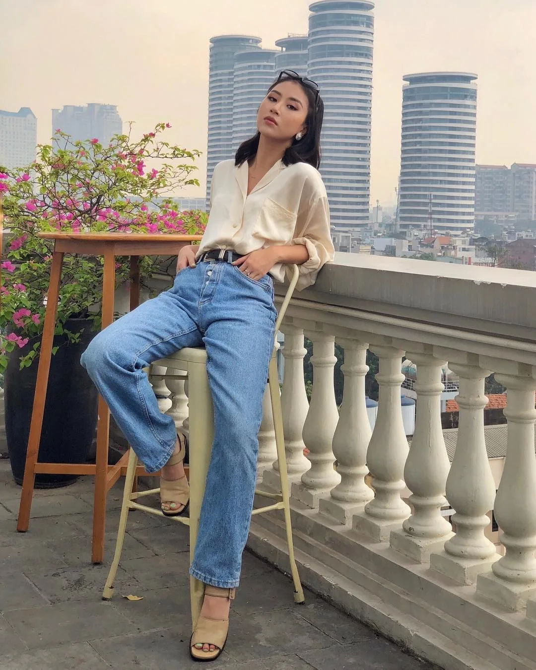 Tuần vừa rồi, sao Việt mặc gì: Quỳnh Anh Shyn Tuần vừa rồi, sao Việt mặc gì: Quỳnh Anh Shyn
