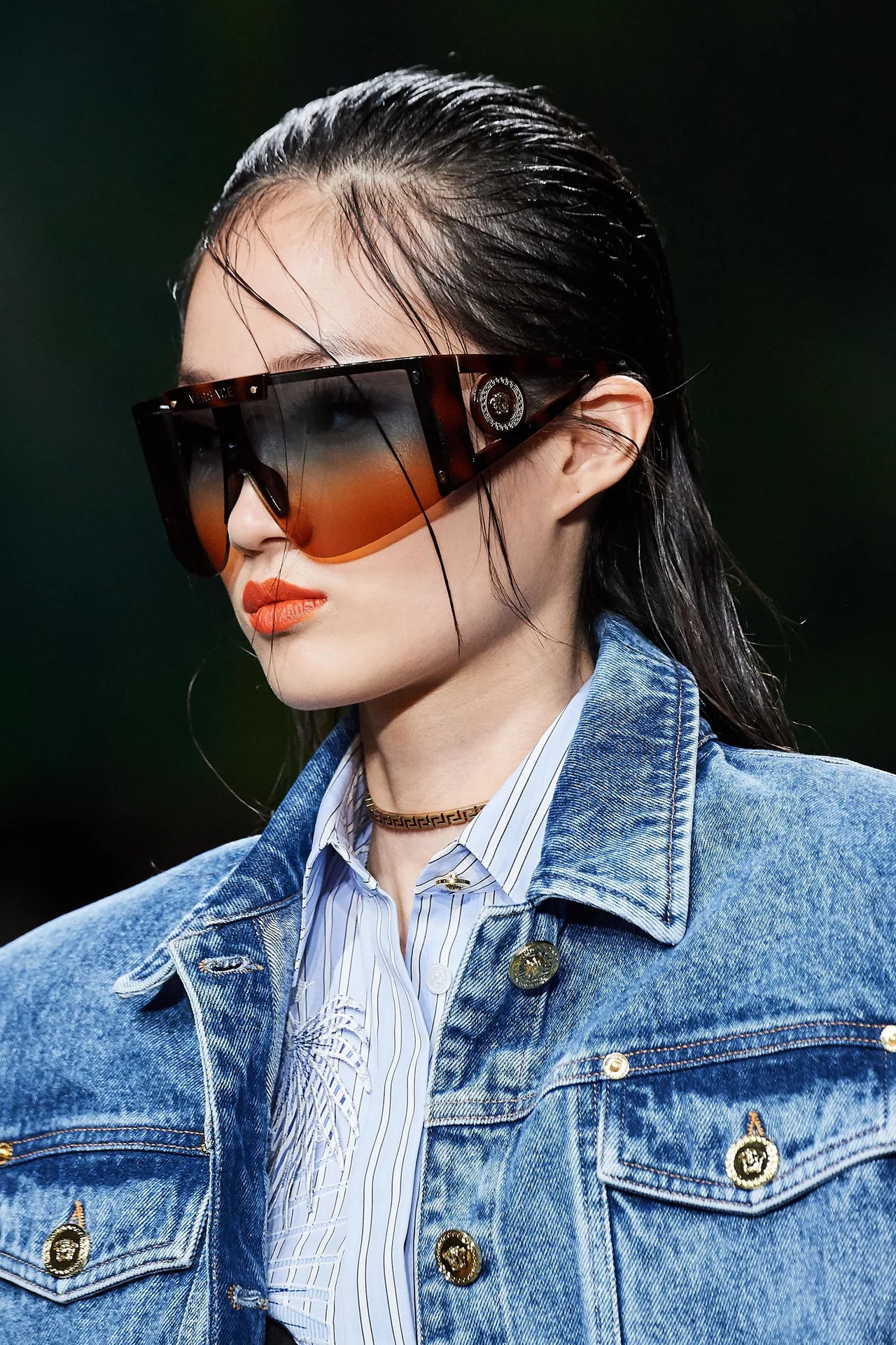 mắt kính bộ sưu tập versace xuân hè 2020