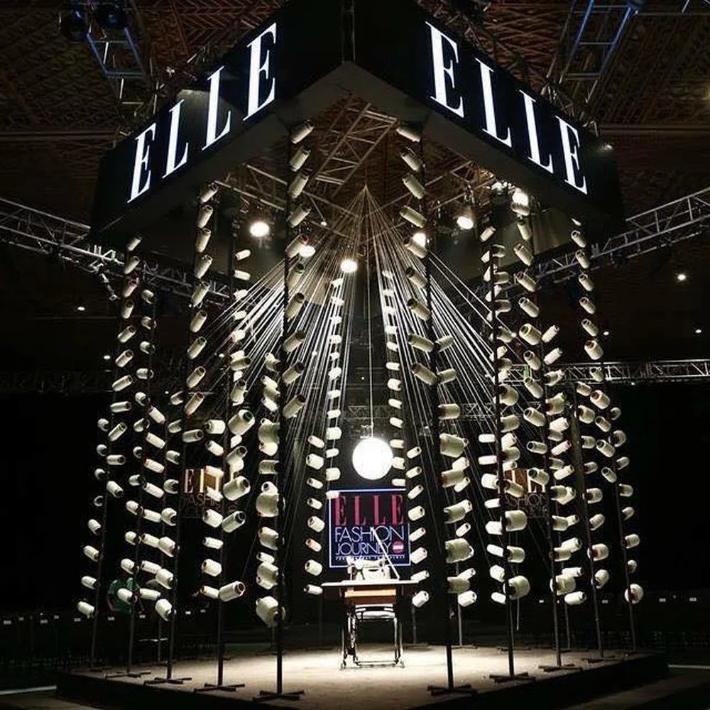 sân khấu ELLE Fashion Show thay đổi qua các năm 9