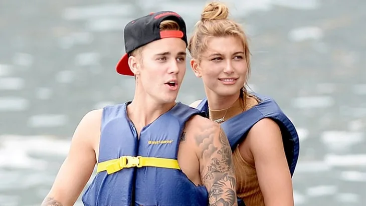 Hailey Baldwin – Người đẹp nóng bỏng nhất hành tinh của năm 2017 Hailey Baldwin – Người đẹp nóng bỏng nhất hành tinh của năm 2017