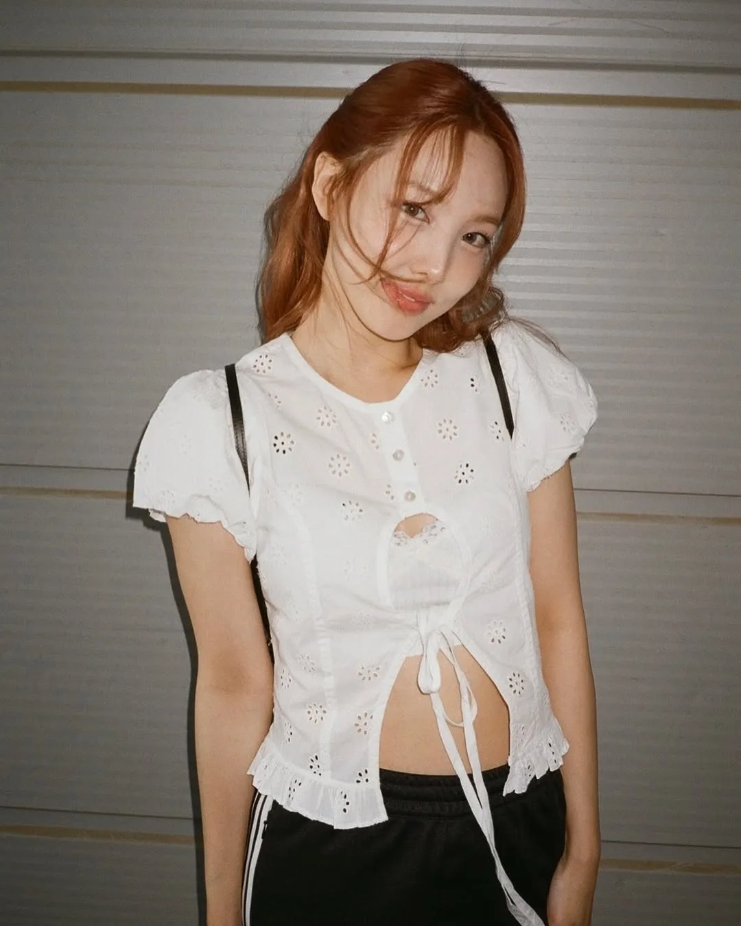 nayeonyny diện áo blouse