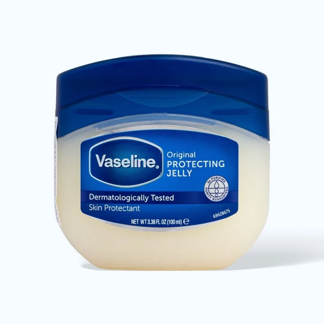 Vaseline không có công dụng dưỡng dài mi