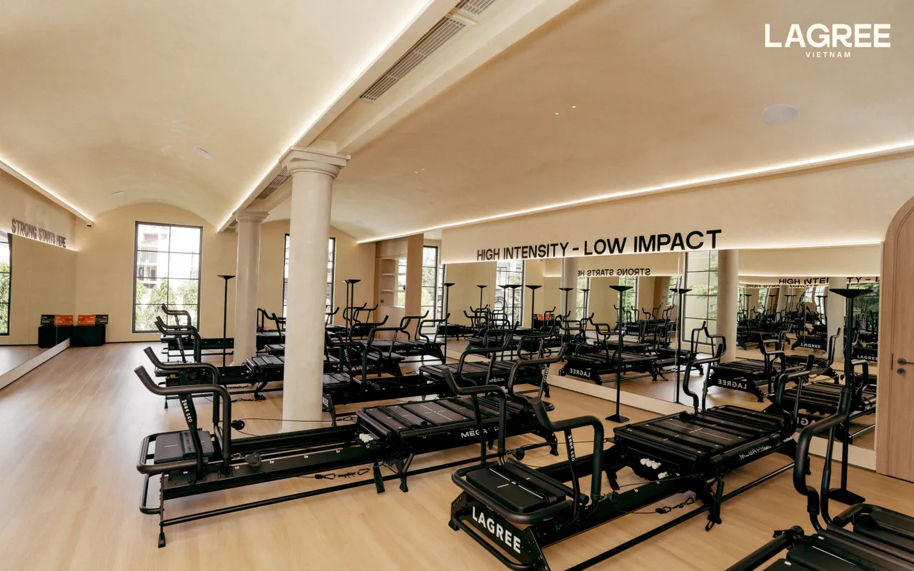Các thiết bị tập luyện tại studio Lagree tại Thảo Điền, TP.HCM.