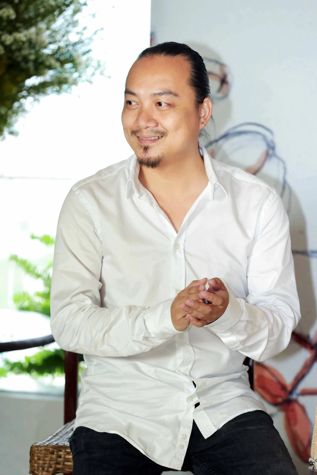Đạo diễn Cao Trung Hiếu: “Làm gì mà thấy bền vững và nhắm đi được đường dài thì hẵng làm!” Đạo diễn Cao Trung Hiếu: “Làm gì mà thấy bền vững và nhắm đi được đường dài thì hẵng làm!”
