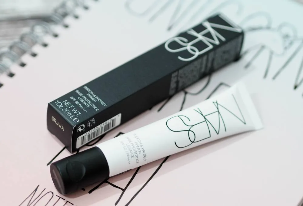 Kem lót nào tốt NARS Smooth & Protect Primer SPF50 3 Kem lót nào tốt NARS Smooth & Protect Primer SPF50 3