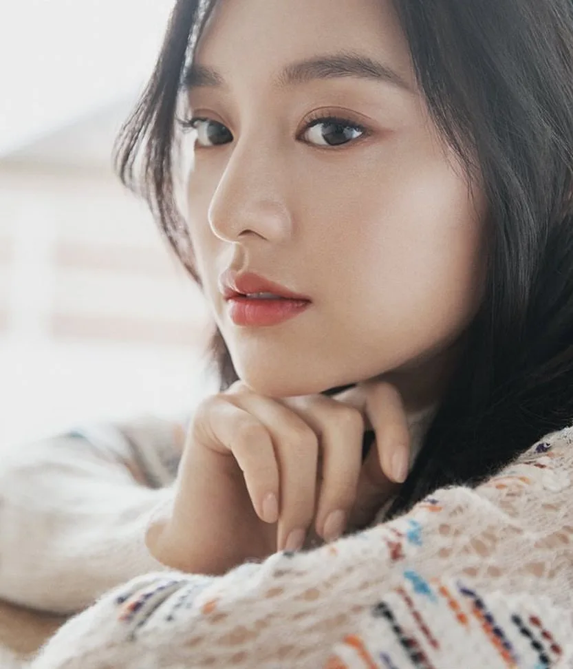 kim ji won và bí quyết làm đẹp