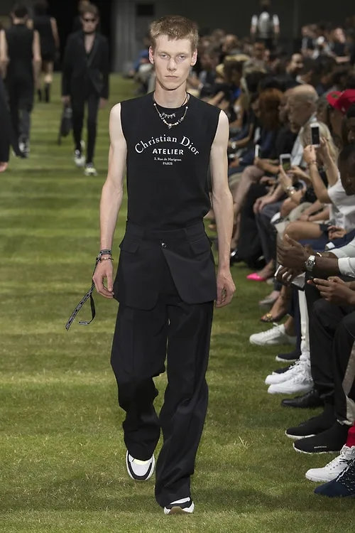 Nhung thieu nen lich lam va quyen ru duong tao nen chat rieng cho Dior Homme