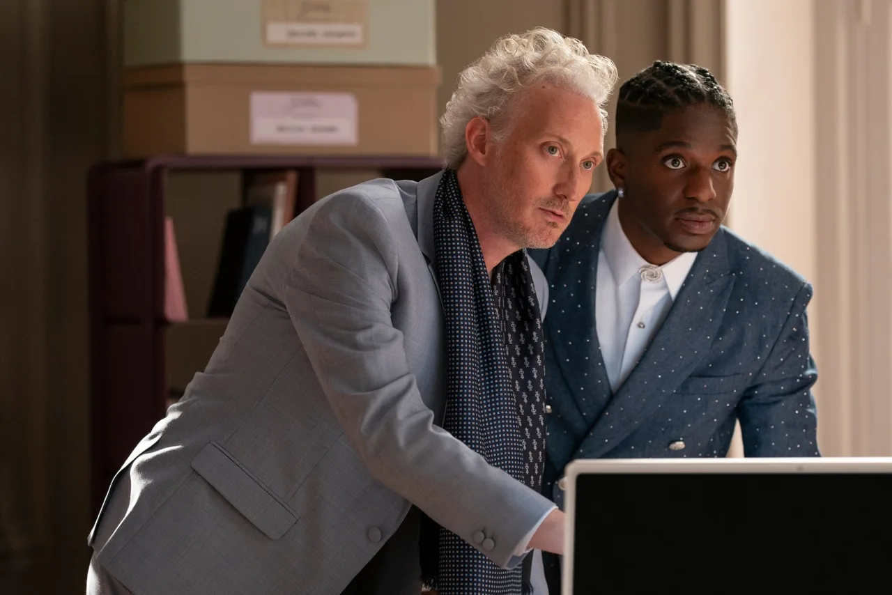 Bruno Gouery as Luc, Samuel Arnold as Julien in Emily in Paris. Cr. Caroline Dubois/Netflix © 2025