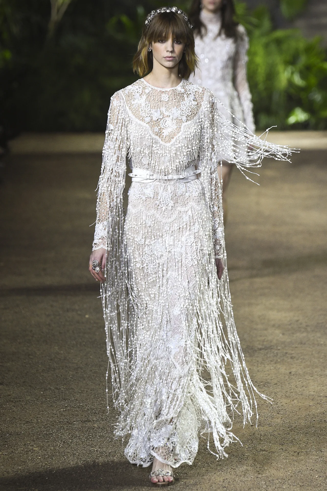 elie-saab-spring2016-ellevietnam(7)