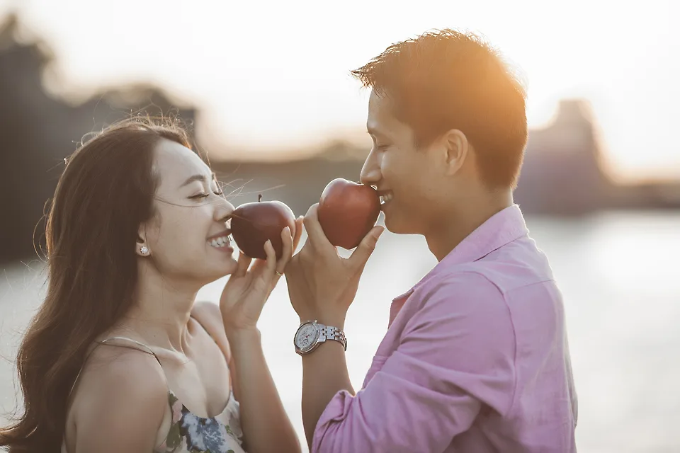 Đố bạn, đàn ông thích được tặng quà gì?