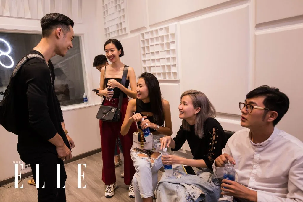 buổi fitting elle fashion runway show 2018 2