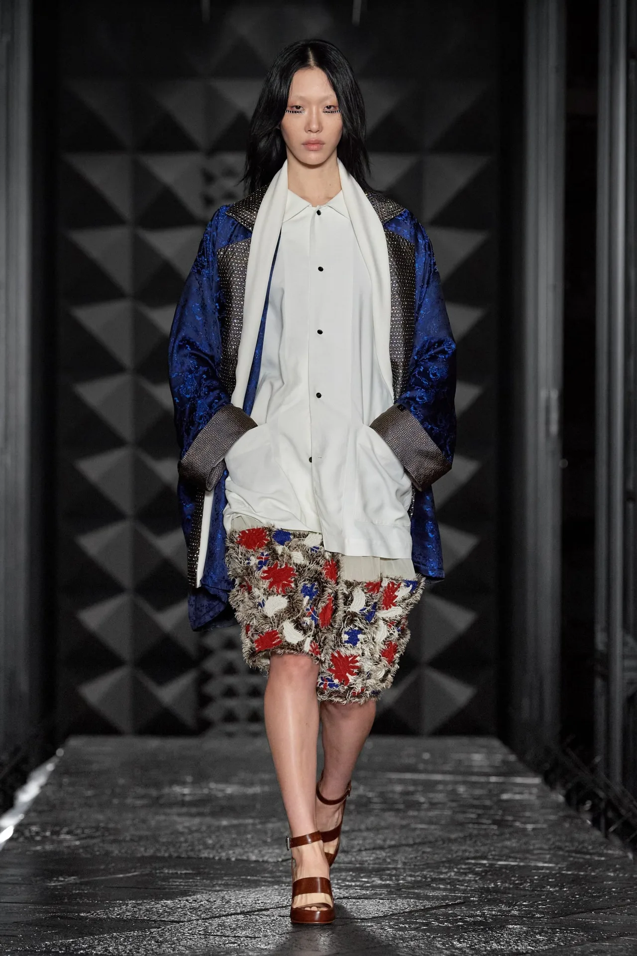 00041-louis-vuitton-fall-2023-ready-to-wear-credit-gorunway