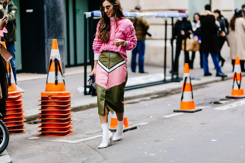 Sắc màu street style từ Tuần lễ thời trang Haute Couture mùa Xuân 2018 Sắc màu street style từ Tuần lễ thời trang Haute Couture mùa Xuân 2018