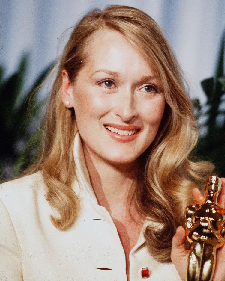 Meryl Streep uống trà xanh để chống lão hóa da