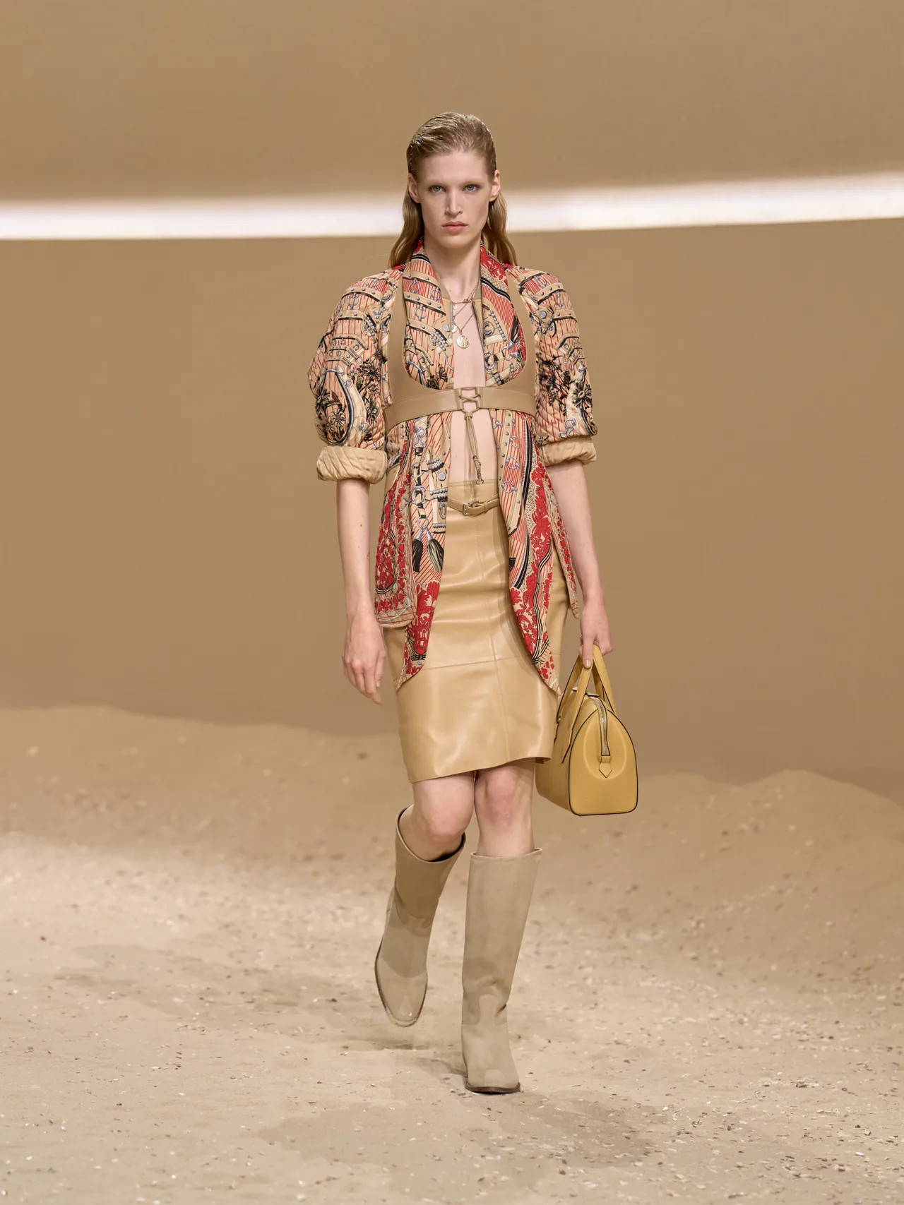 áo hoạ tiết Hermès