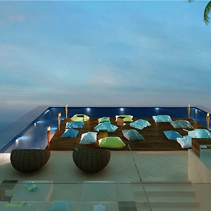 Khai trương khách sạn A La Carte Đà Nẵng Beach