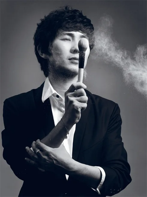 Make-up artist Tùng Châu