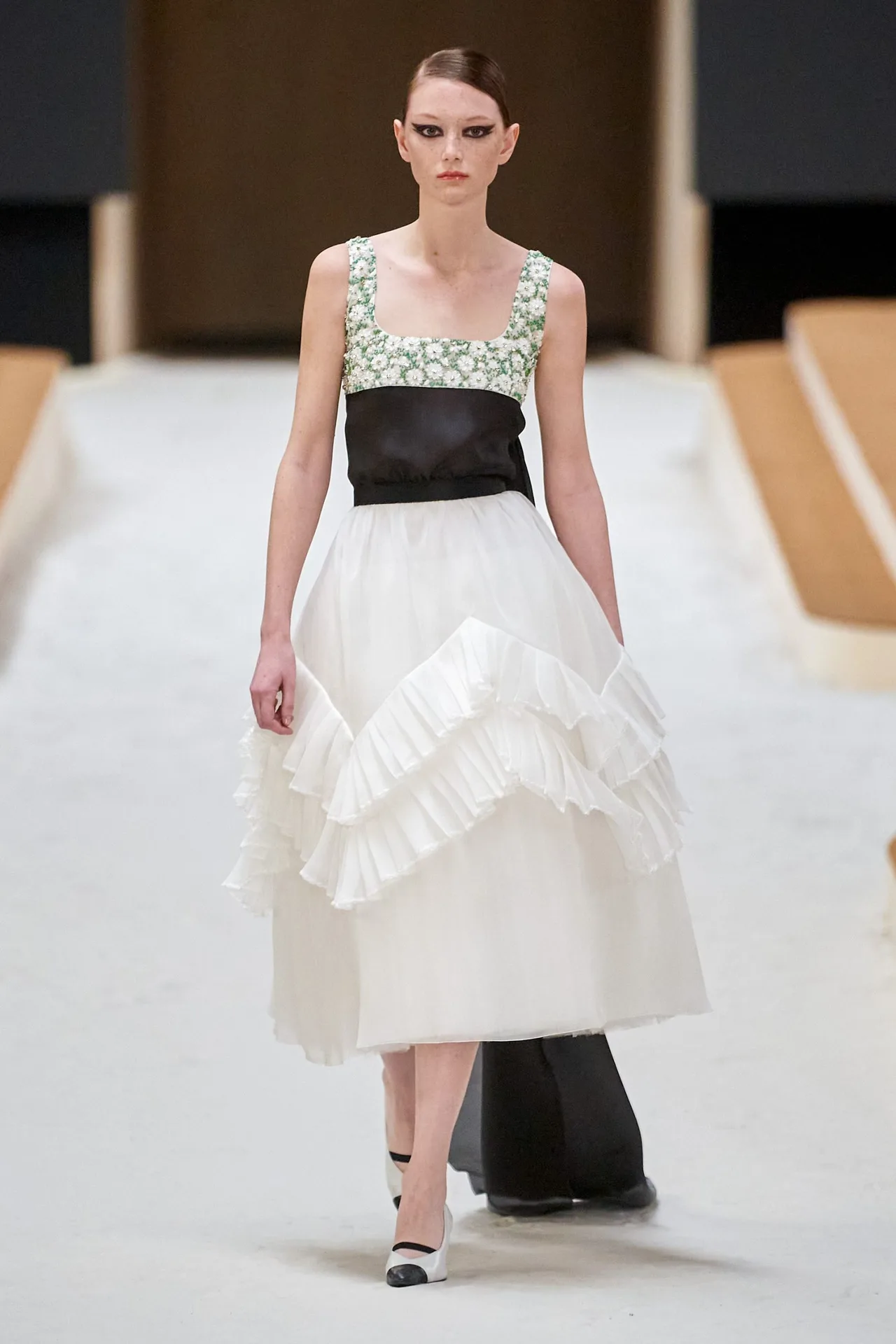 Chanel Couture Xuân Hè 2022 look 43