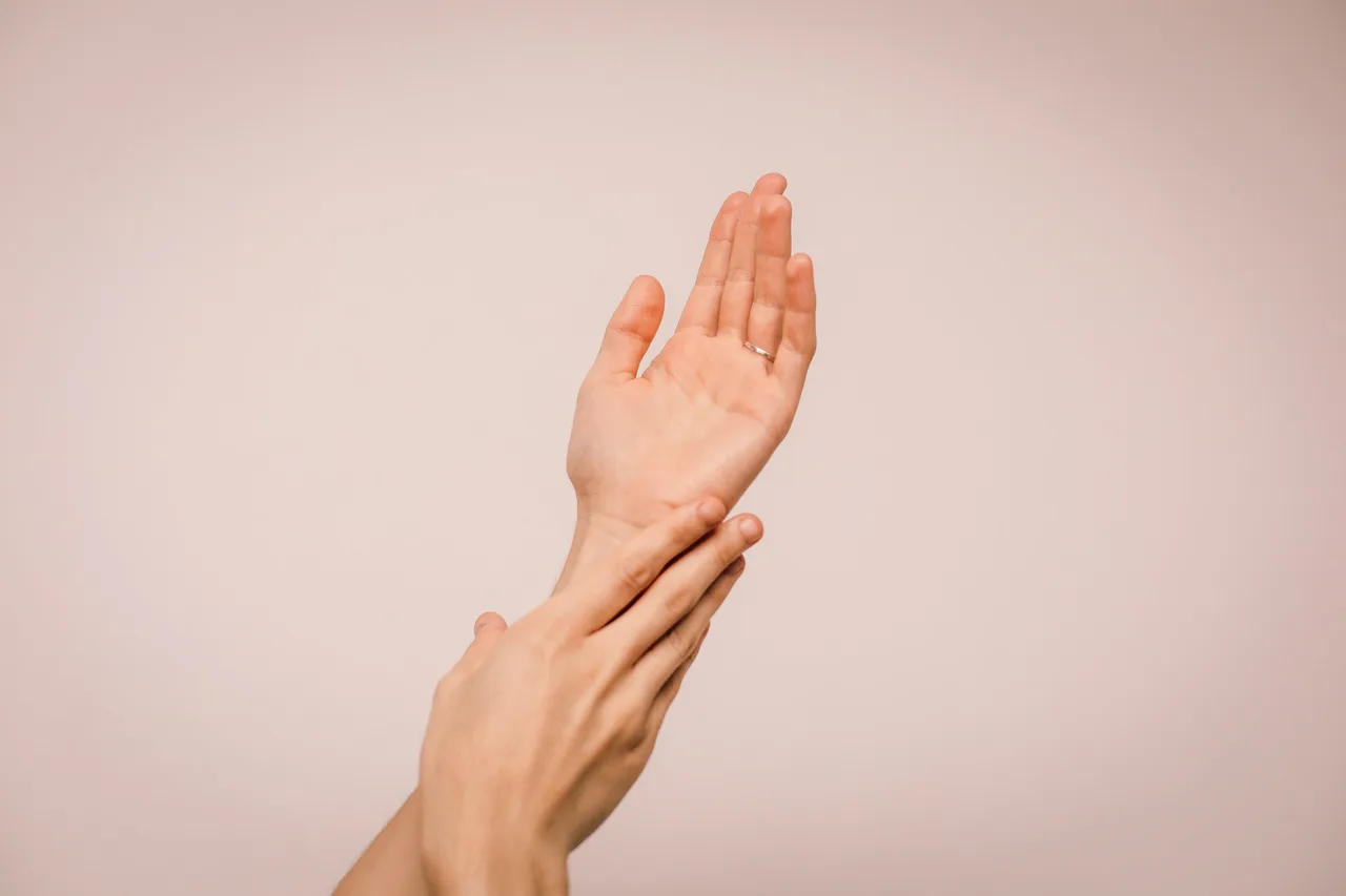 dưỡng da từ dầu ôliu dưỡng da từ dầu ôliu