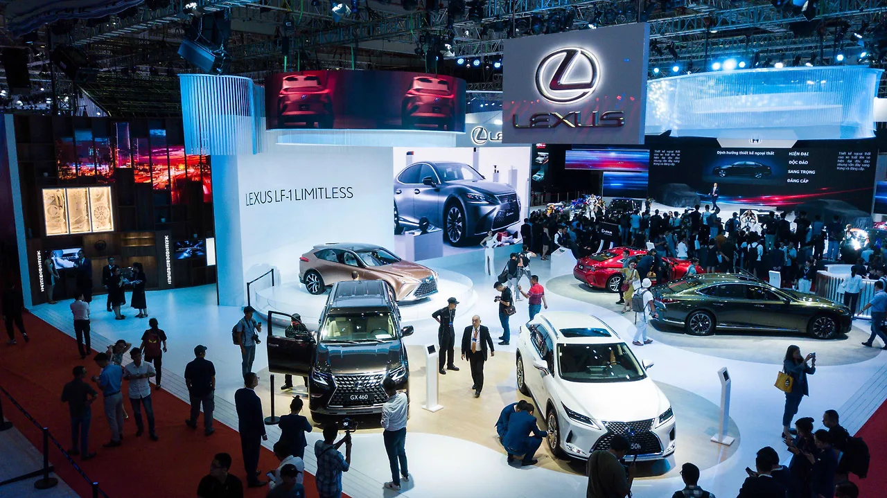 họp báo lexus 3