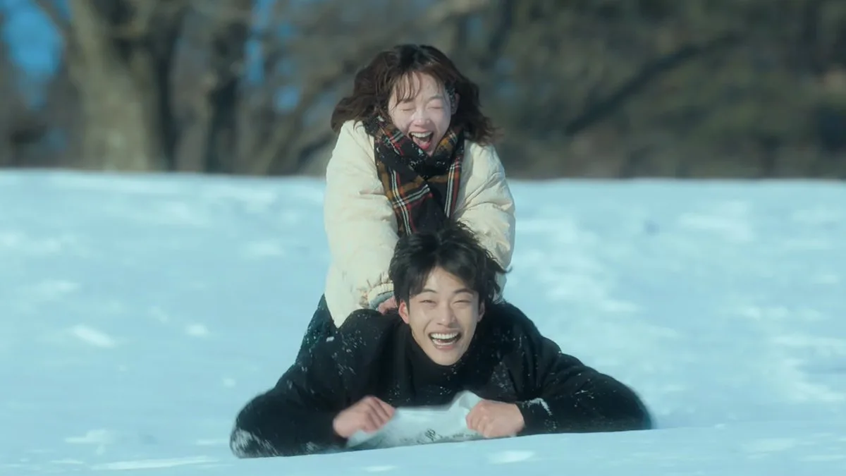 Woo Do Hwan và Lee Yo Mi mang đến những cảnh quay giàu càm xúc.